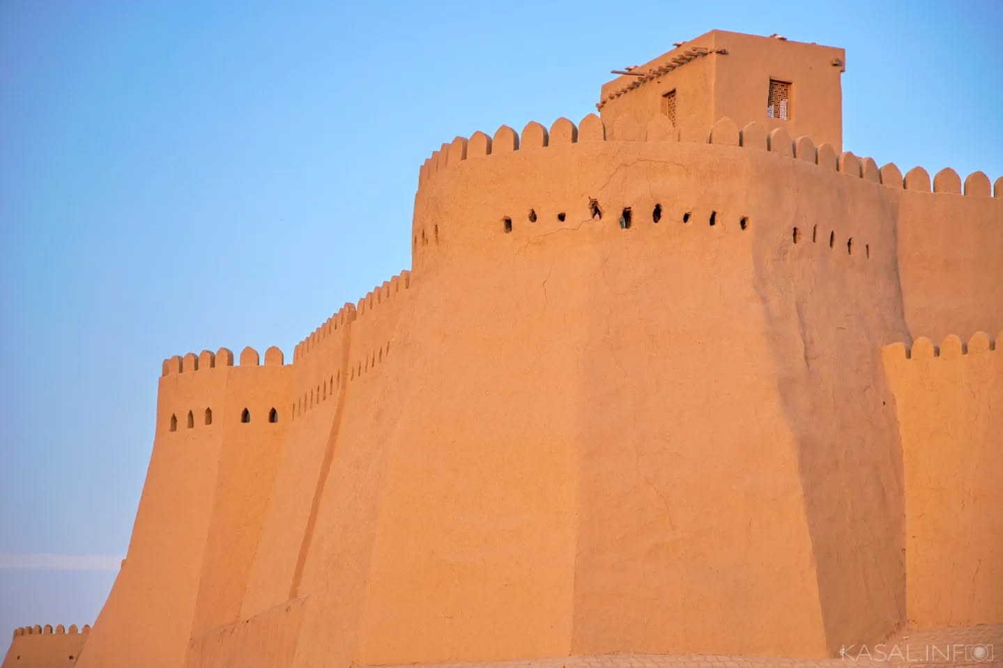 The Watchtower
.
.
A silent witness of history, standing against the endless sky.
.
.
#TheWatchtower #Khiva #AncientArchitecture