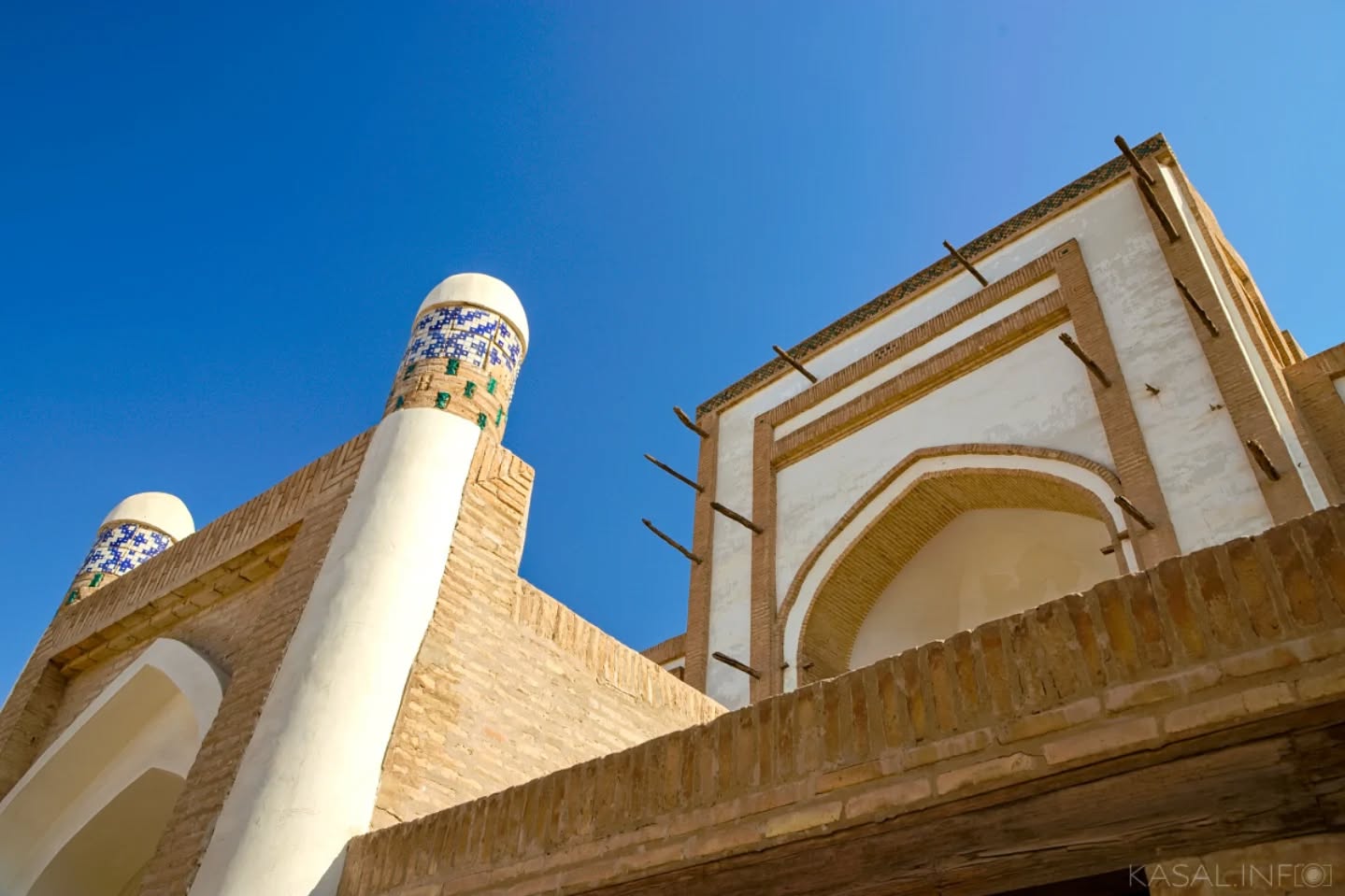 Silent Towers
.
.
.
.
.
#UrbanLandscape #ArchitecturalBeauty #CreativeFacade #DesignInspiration #ArchitecturalInspiration #BuildingArt #ContemporaryArchitecture #ArchitectureLovers #ArchitecturalDesign #AncientArchitecture #zonerstudio #zoner #uzbekistan #silkroad #khiva #xiva #visit_uzbekistan #SilentStories #PoeticPhotography #VisualPoetry #DreamInShadows #silkroadstories #travelasia #uzbekistantravel #discoveruzbekistan #historicplaces #orientalarchitecture #poetictravel #travelmoments #travelinspiration