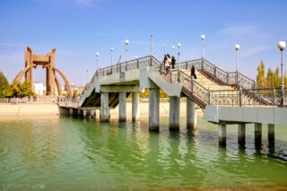 Steps Toward the Memorial
.
.
Each step across the bridge softens the voice of the city and draws you closer to the memorial. Before it, all that remains is to slow down and listen to the silence.
.
.
#ArchitecturalPhotography #CentralAsia #Memorial
